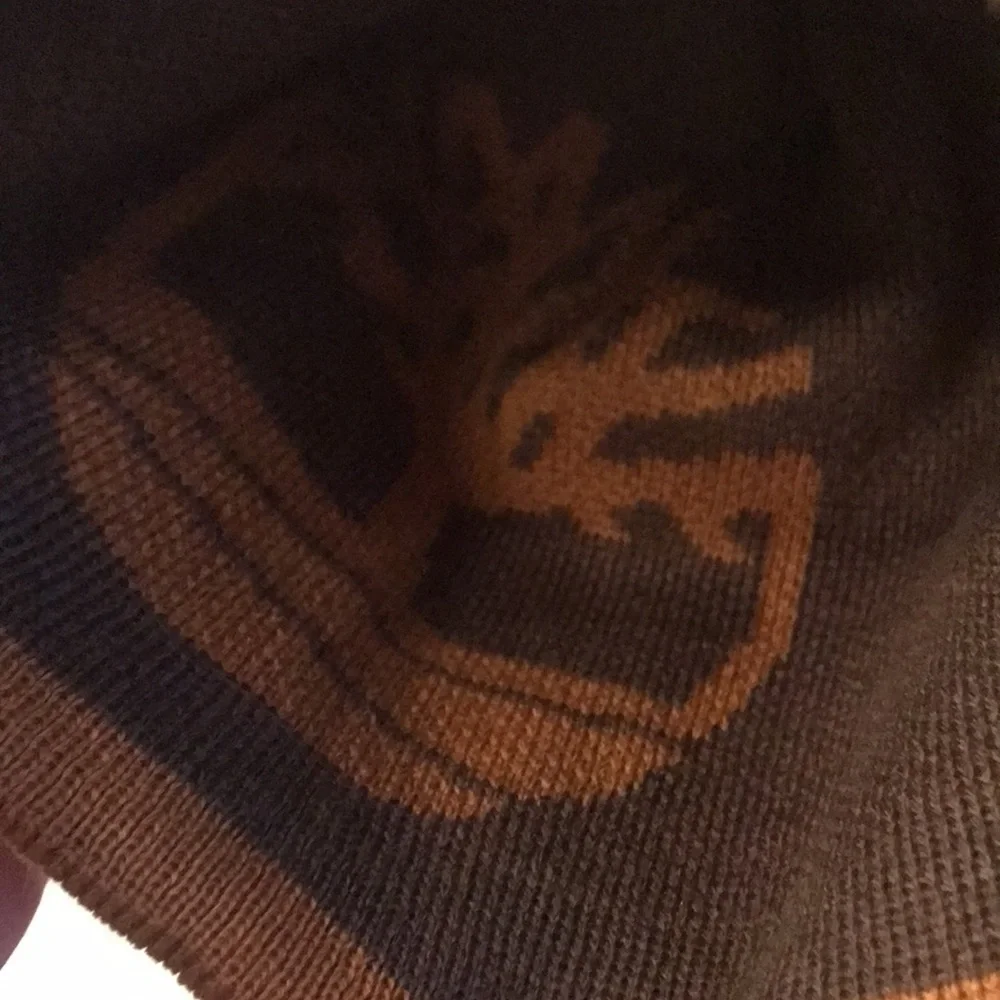 Brand New Timberland Reversible Knit Hat and Scarf Set